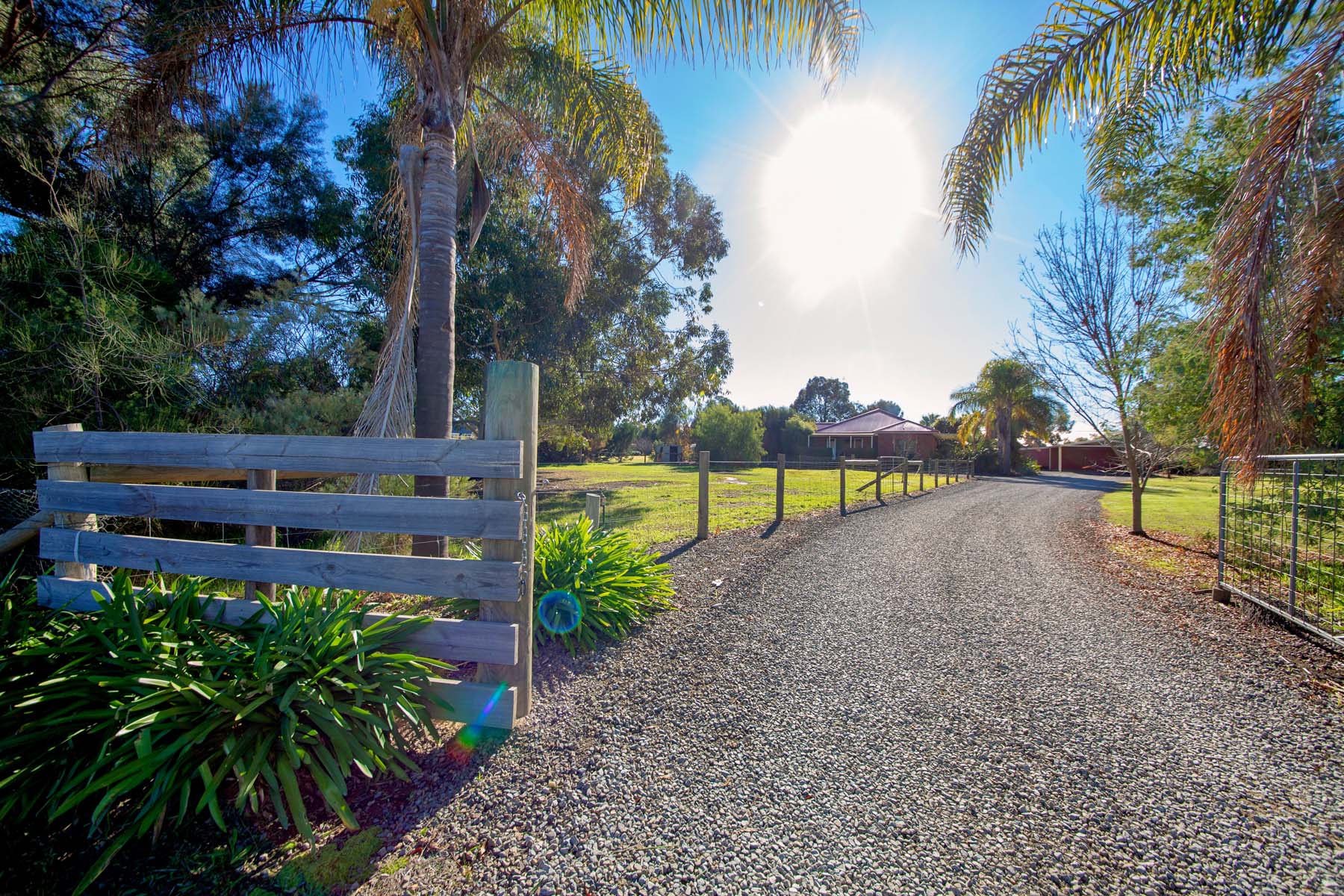 6 PYKE STREET, BUNDALONG, 3730